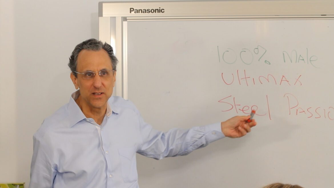 MVI_7534.00_35_48_14.Still053 Air Guru Peter Spiegel